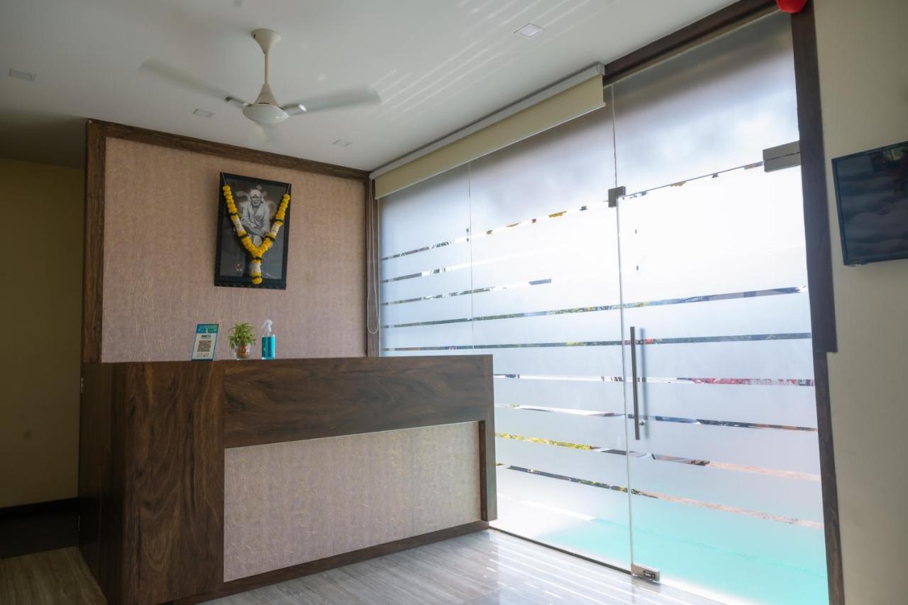 Vijaya Hill View Residency Hotell Navi Mumbai Eksteriør bilde