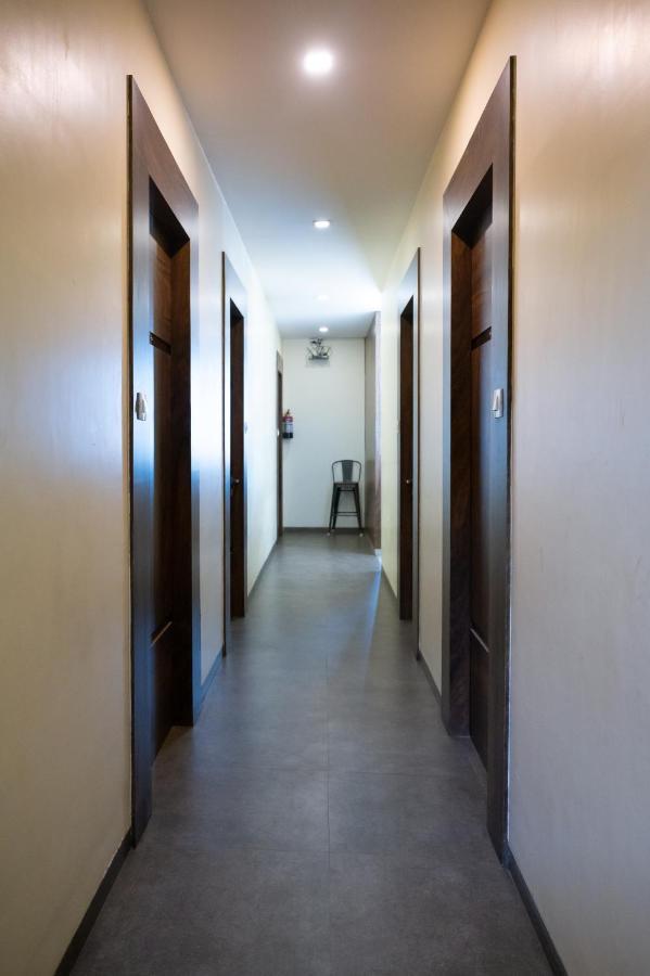Vijaya Hill View Residency Hotell Navi Mumbai Eksteriør bilde